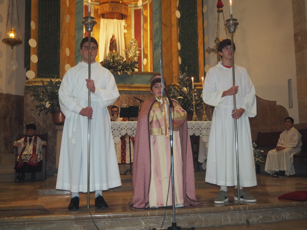 Lloseta celebra amb les Matines que “Déu s’ha fet home perquè ens poguem acostar a&nbsp;Ell”