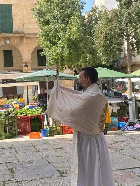 Cada día a las 12 con el Santísimo se bendice la ciudad de Inca y la Unitat de&nbsp;Pastoral