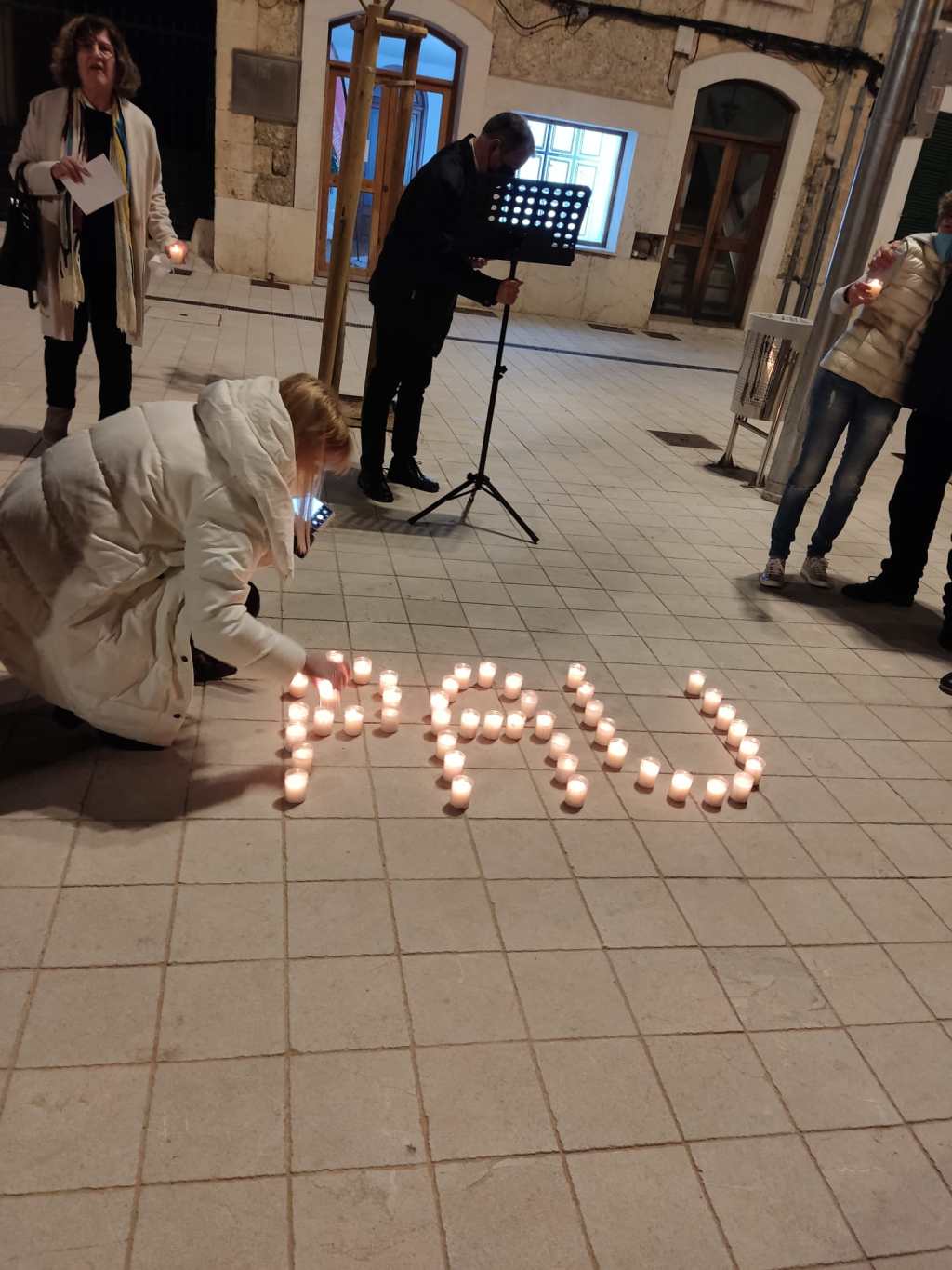 Selva prega per la pau a Ucraïna i recull donatius per atendre els damnificats per la&nbsp;guerra